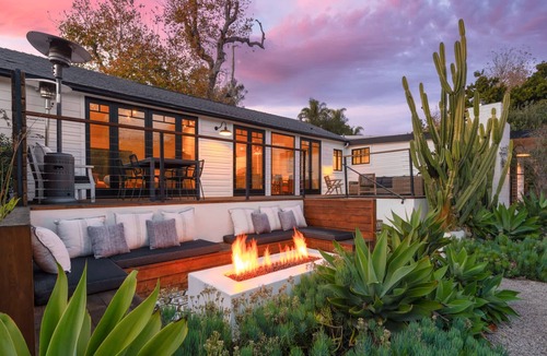 Malibu House | Casa Zuma by Oraklus