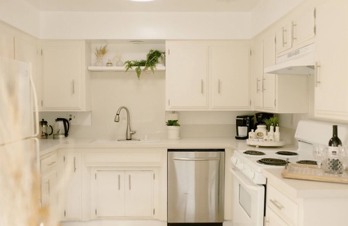Greenacres Apartment | CASABLANCA - Moroccan Inspired Apartment in SW