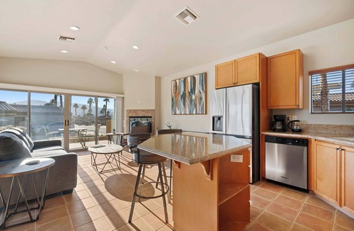 Coachella Valley Apartment | Casita 86153 – Sofa sleeper only