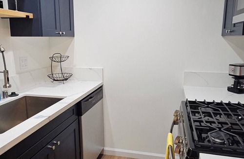 Colton House | Casita Near Universities, College, Shopping, Restaurants