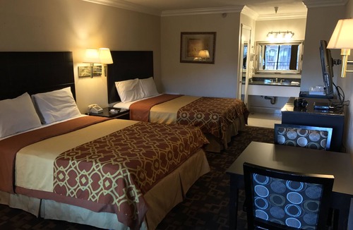 Castaic Hotel | Castaic Inn Near Six Flags Magic Mountain