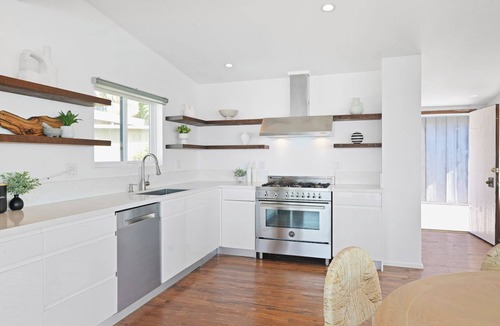 South Laguna House | Catalina Ocean View- Walk to Laguna Beach - View from Every Room and Floor