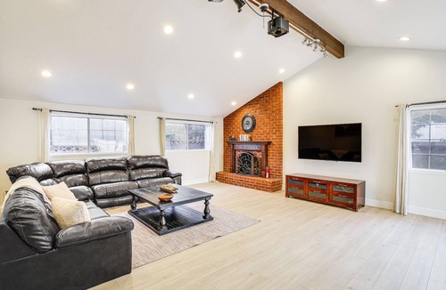 Buena Park House | Central Home w/Grill < 3 Mi to Knott's Berry Farm