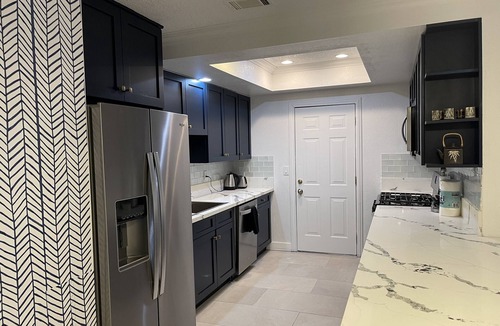 Chino House | Central of LA 7beds 2bathroom single level home