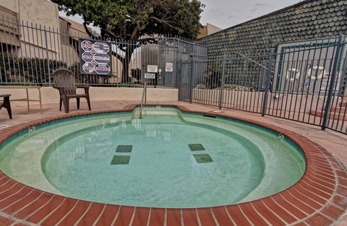 Clairemont Mesa Condo | Central to Everything San Diego! 2 bd, 2 ba Condo