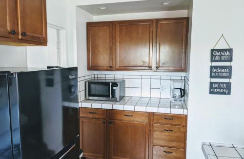 Golden Hill Apartment | Centrally Located 2 Master Bedrooms to Explore all San Diego has to Offer