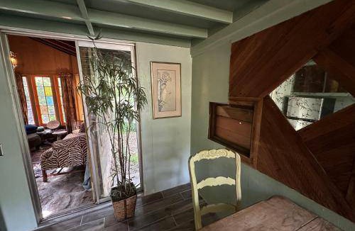 Topanga Ski Chalet | Chalet ∙ 1 bedroom ∙ 2 guests