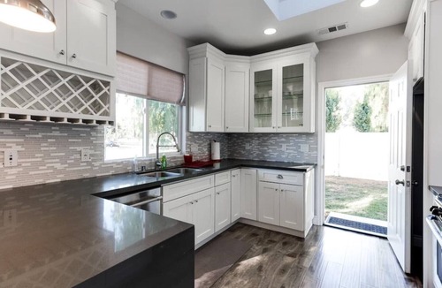 Lake Balboa House | Charmer near all LA Attractions