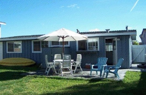 Pierpont Bay Cottage | Charming Beach Cottage - Dreams & Memories, a Perfect Getaway!