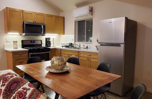 View Park-Windsor Hills House | Charming 1Bed+1Bath A House Parking+Laundry