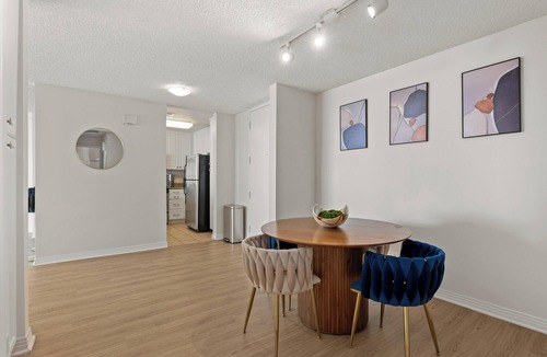 Marina Peninsula Apartment | Charming 1-bedroom apartment in fabulous Marina del Rey with WiFi, fitness room