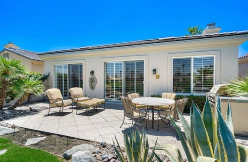 Village House | Charming 1-bedroom Casita in gated Duna La Quinta. Walk to Old Town & LQ Resort
