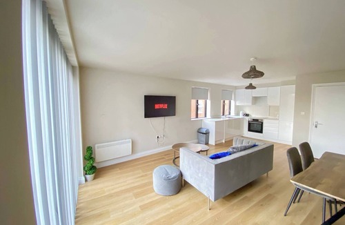 Elmers End Apartment | Charming 2-Bedroom Apartment in the Heart of Beckenham