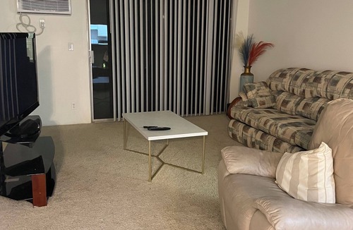 Brea Apartment | Charming 2-bedroom apartment with fitness room and pool in adorable Brea
