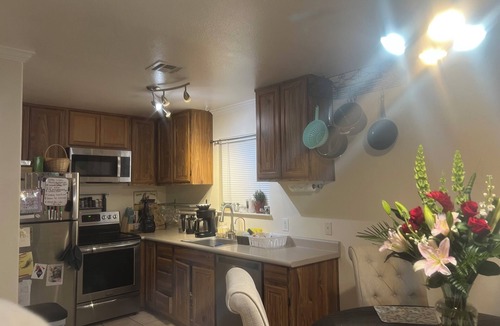 Rohnert Park House | Charming 2-bedroom townhome in delightful Cotati with fitness room, WiFi