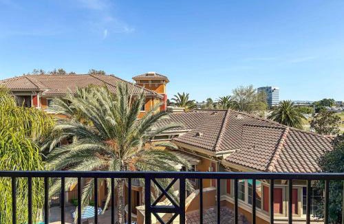 Lyon Street Apartment | Charming 2BR Retreat Pool Gym 10min to Disneyland