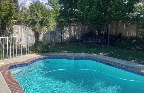 Palmdale House | Charming 3-bedroom house in terrific Palmdale with WiFi, AC