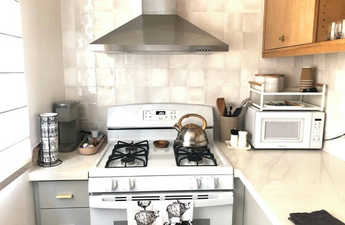 Whittier House | Charming, 3-bedroom house in Whittier with WiFi, AC near restaurants and hiking