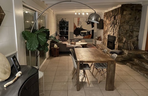 Westchester House | Charming 3-Bedroom/2-Bath Art Deco House in West Los Angeles.