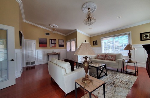 Valle Lindo House | Charming 4-bedroom house with WiFi and AC in tranquil Diamond Bar
