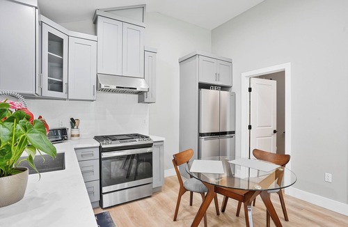 Hermosa Village House | Charming Anaheim Home: Cozy & Brand-New Comforts