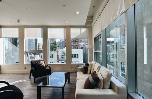 Westlake South Apartment | Charming Apartment in Downtown LA