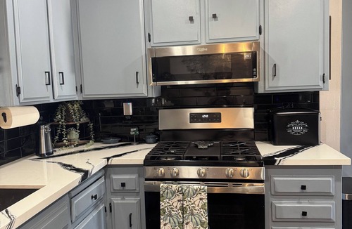Apple Valley House | Charming bedroom with WiFi, AC in serene Apple Valley