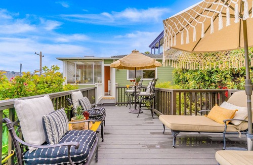 South Laguna House | Charming cottage near beach with ocean views, patio, fireplace, washer/dryer