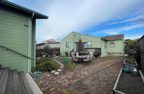 North and East Apartment | Charming & Cozy ADU Oasis with Modern Comforts & Outdoor Charm