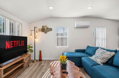Bonita House | Charming Escape with Stylish Decor & Outdoor Space