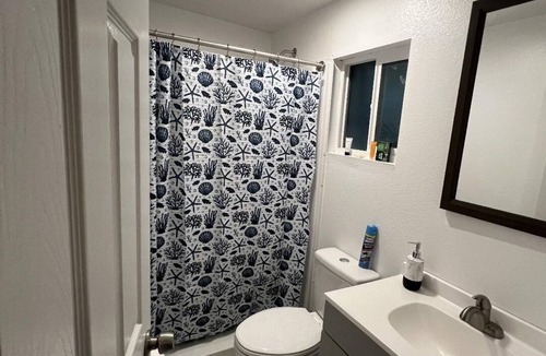 Palmdale House | Charming Getaway: Cozy Comfort & Modern Amenities in a Prime Location