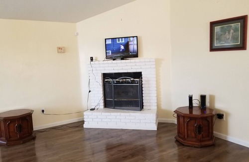 California City House | Charming House