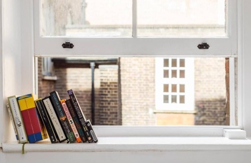 Tower Hill Apartment | Charming London Pied-à-Terre – Cozy, Central & Perfectly Located