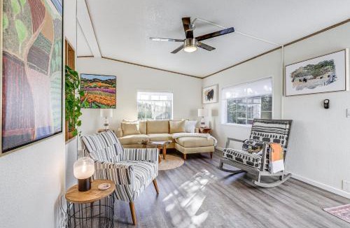 Petaluma House | Charming Petaluma Cottage with Grill Near Wineries