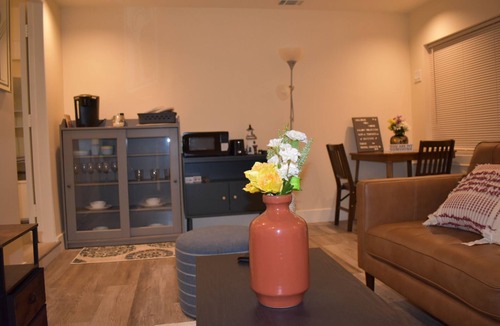 Westminster Apartment | Charming private guest Suite near Disney/Beach