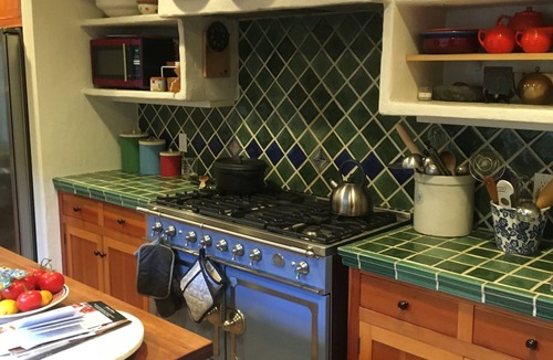 Pasadena House | Charming Spanish 5-bedroom house with pool/jacuzzi in Pasadena near Cal Tech
