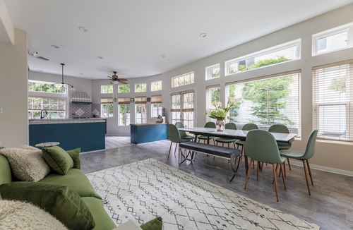 North Redondo House | Charming townhome in Redondo Beach