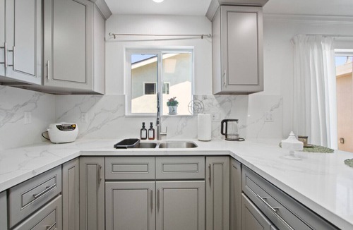 San Gabriel House | Charming Urban Escape