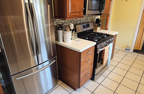 South Wrigley Cottage | Charming Urban Oasis 3-bedroom cottage in Long Beach