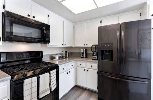Trabuco Canyon House | Charming Retreat in Wild Horse Area - Ideal Getaway for Relaxation & Fun #41523