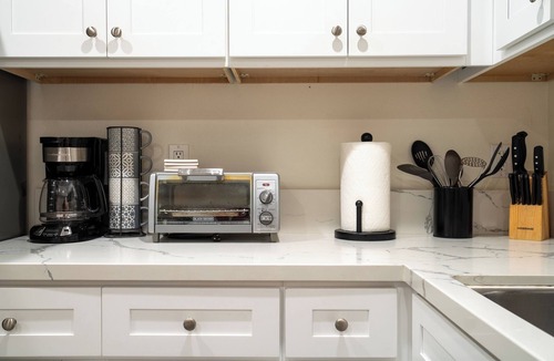 Whittier House | Cheerful 4-bedroom house in nice Whittier with indoor fire place
