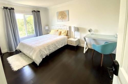 Fountain Valley House | Cheerful remodel private bedroom near beaches and hospital