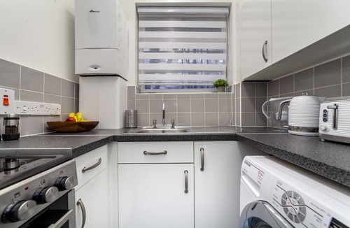 Chelsea Apartment | Chelsea Studio Flat Apartment! Cosy and Quiet - Heart of London. All Ameneties.