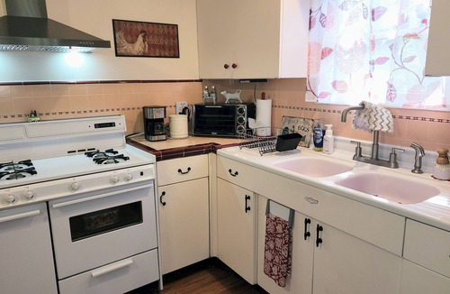 Cherry Valley Cottage | Cherry Valley Guest Cottage