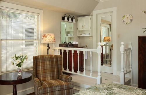 Oak Park Bed & Breakfast | Cheshire Cat Inn & Cottages