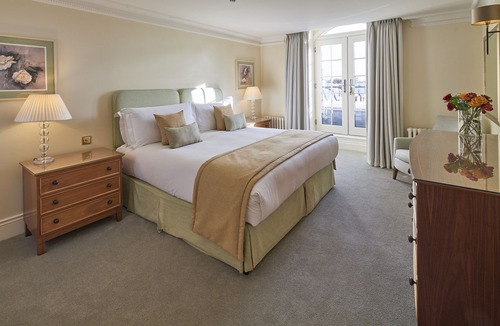 Queen's Gate Apartment | Cheval Hyde Park Gate
