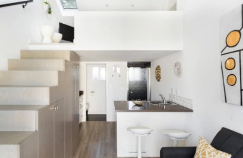 Encino House | Chic Mini Loft Guest House