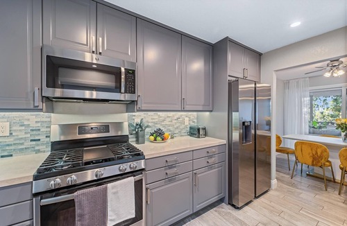 Laguna Hills House | Chic Nest parent’s favorite! Irvine, Laguna, Best location!