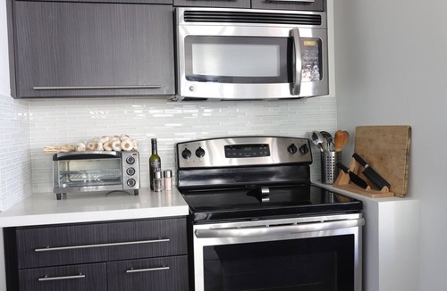 Historic Core Apartment | Chic Sanctuary in the Heart of Downtown