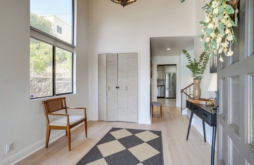 Santa Paula House | Chic Santa Paula Home w/Mountain & City Views!